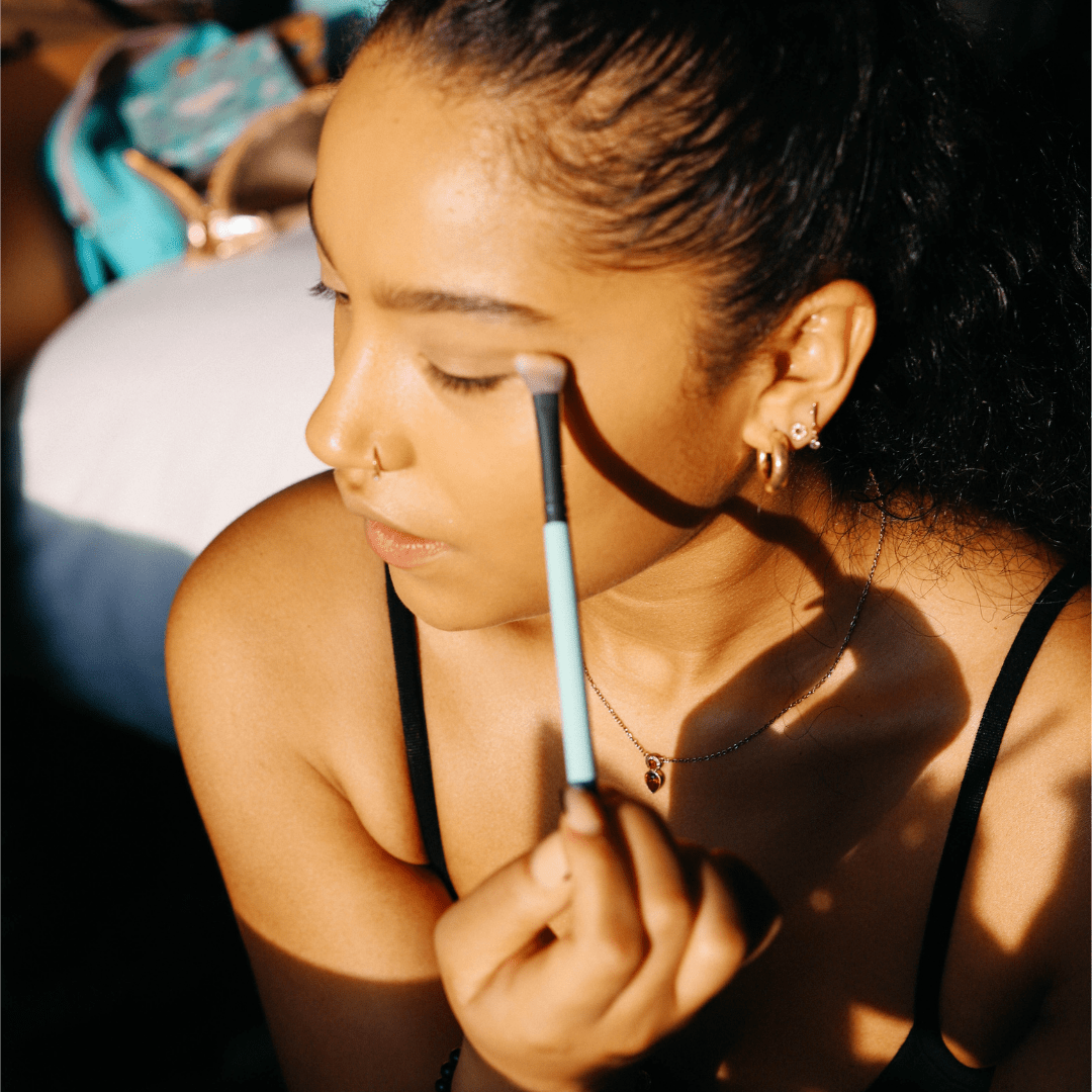 111 Angled Blending Brush - Humble Cosmetics - 111 Angled Blending Brush