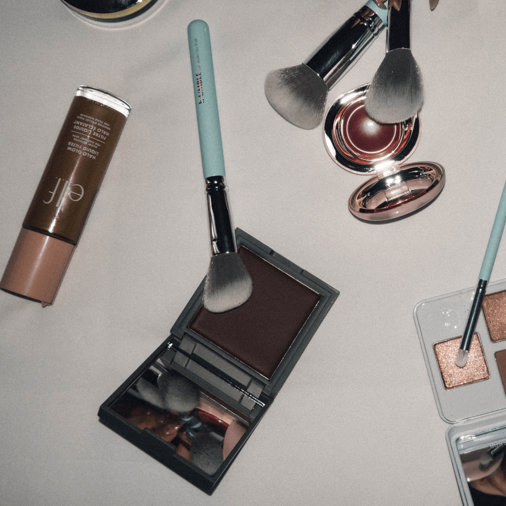 209 Angled Face Brush - Humble Cosmetics - 209 Angled Face Brush