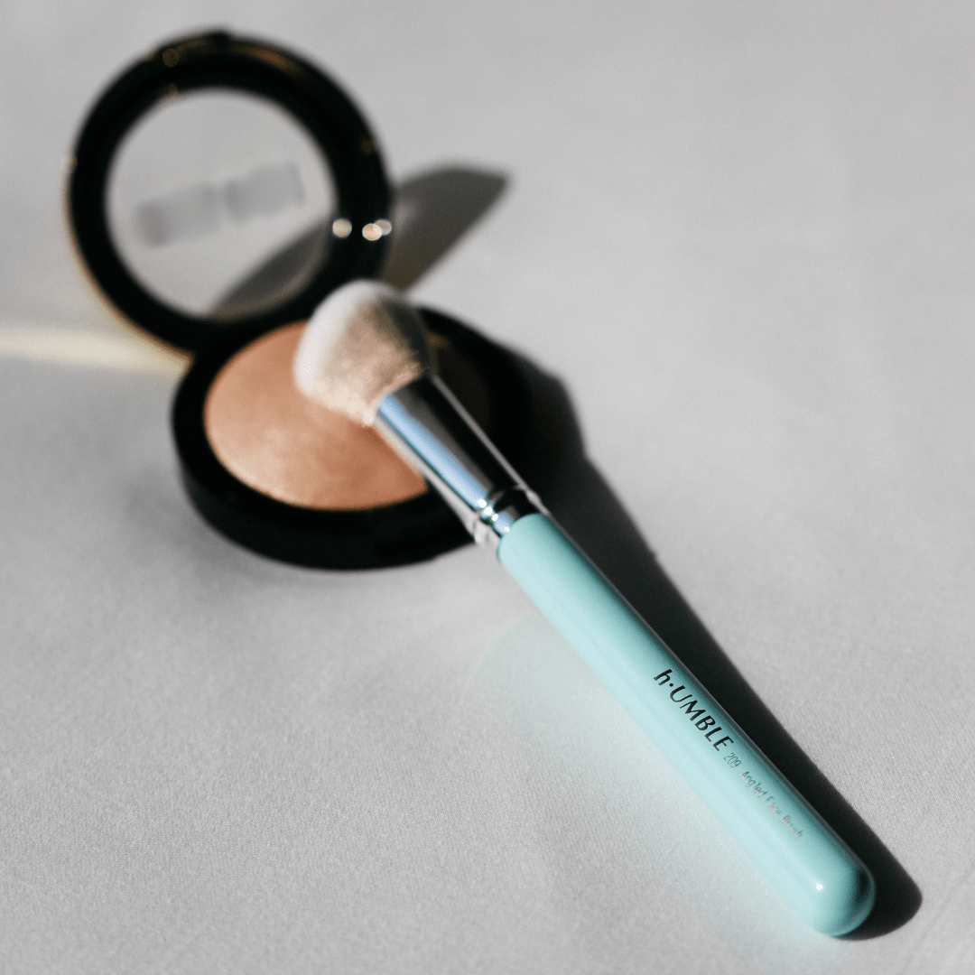 209 Angled Face Brush - Humble Cosmetics - 209 Angled Face Brush
