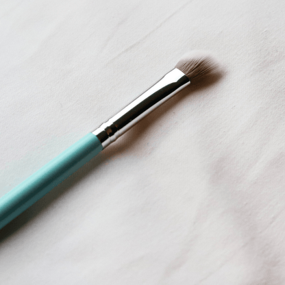 111 Angled Blending Brush - Humble Cosmetics - 111 Angled Blending Brush