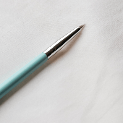 113 Eyeliner Brush - Humble Cosmetics - 113 Eyeliner Brush