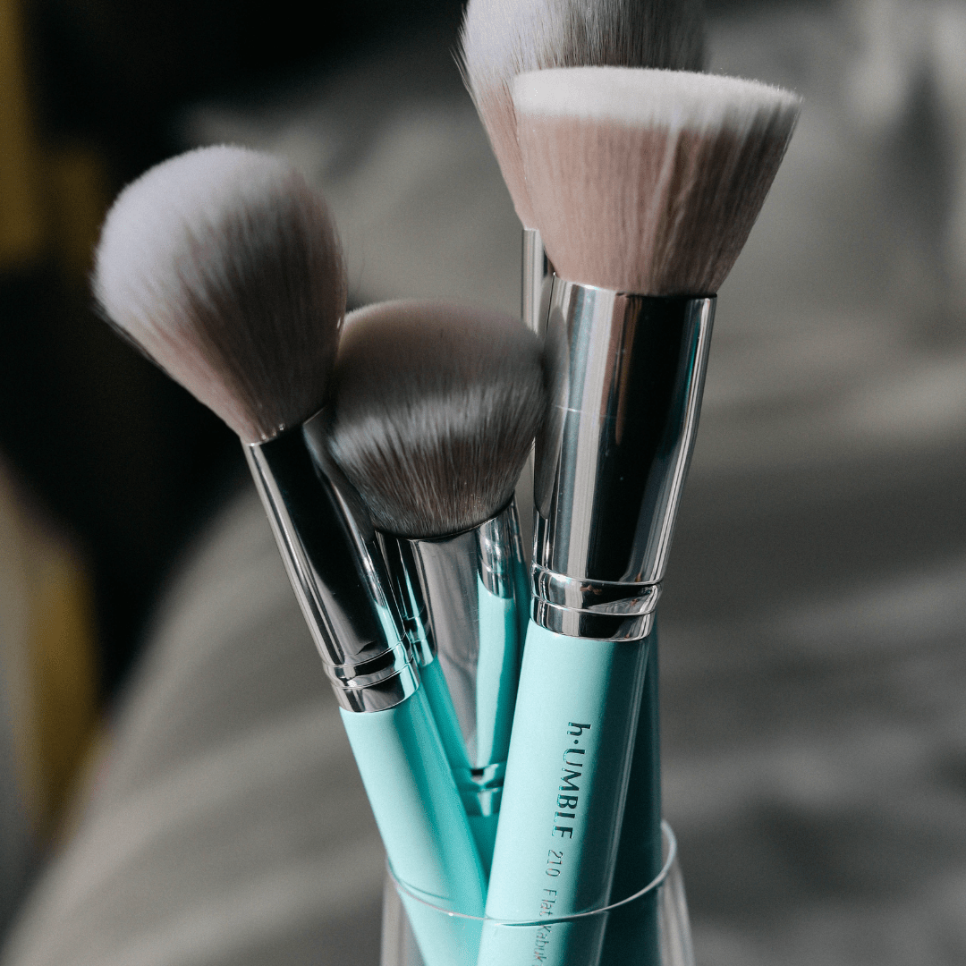 210 Flat Kabuki Brush - Humble Cosmetics - 210 Flat Kabuki Brush